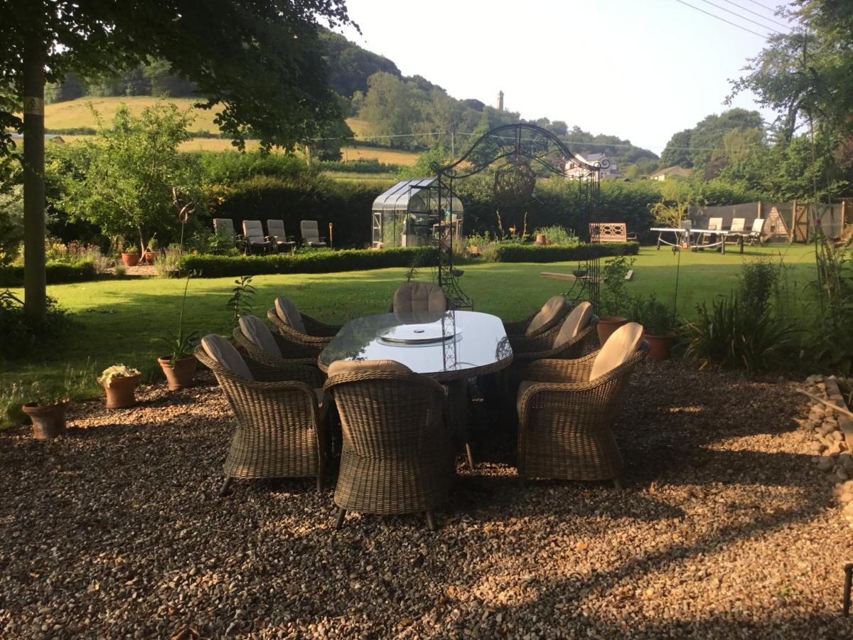 Forthay Bed And Breakfast North Nibley 외부 사진